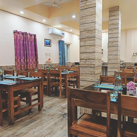 Goroomgo Silicon Residency Puri Near Sea Beach & Temple - Luxurious Room - Lift And Parking Facilities - Best Seller Extérieur photo