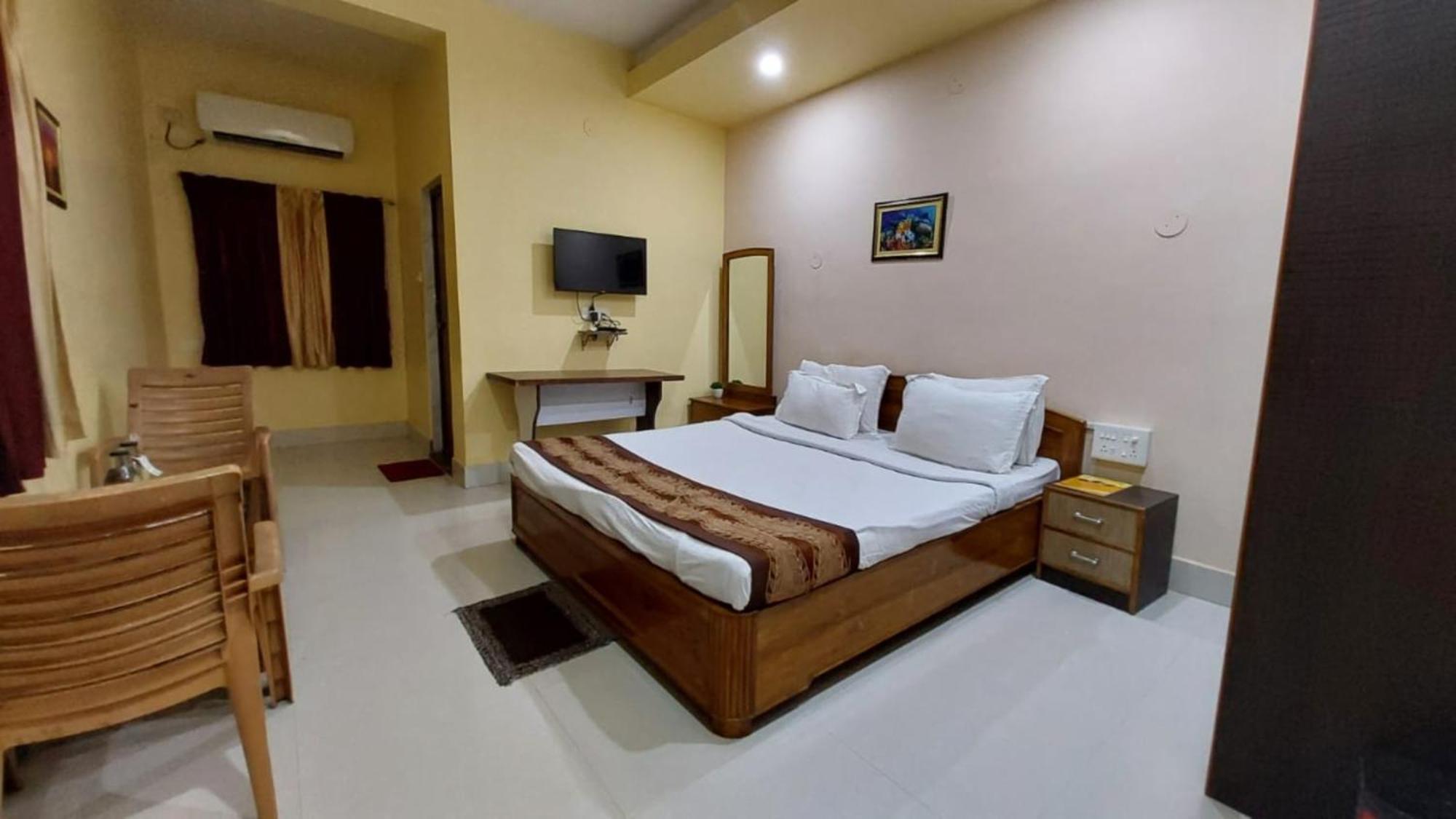 Goroomgo Silicon Residency Puri Near Sea Beach & Temple - Luxurious Room - Lift And Parking Facilities - Best Seller Extérieur photo