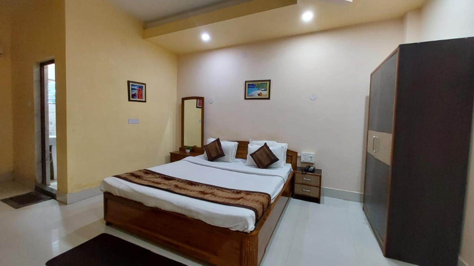 Goroomgo Silicon Residency Puri Near Sea Beach & Temple - Luxurious Room - Lift And Parking Facilities - Best Seller Extérieur photo
