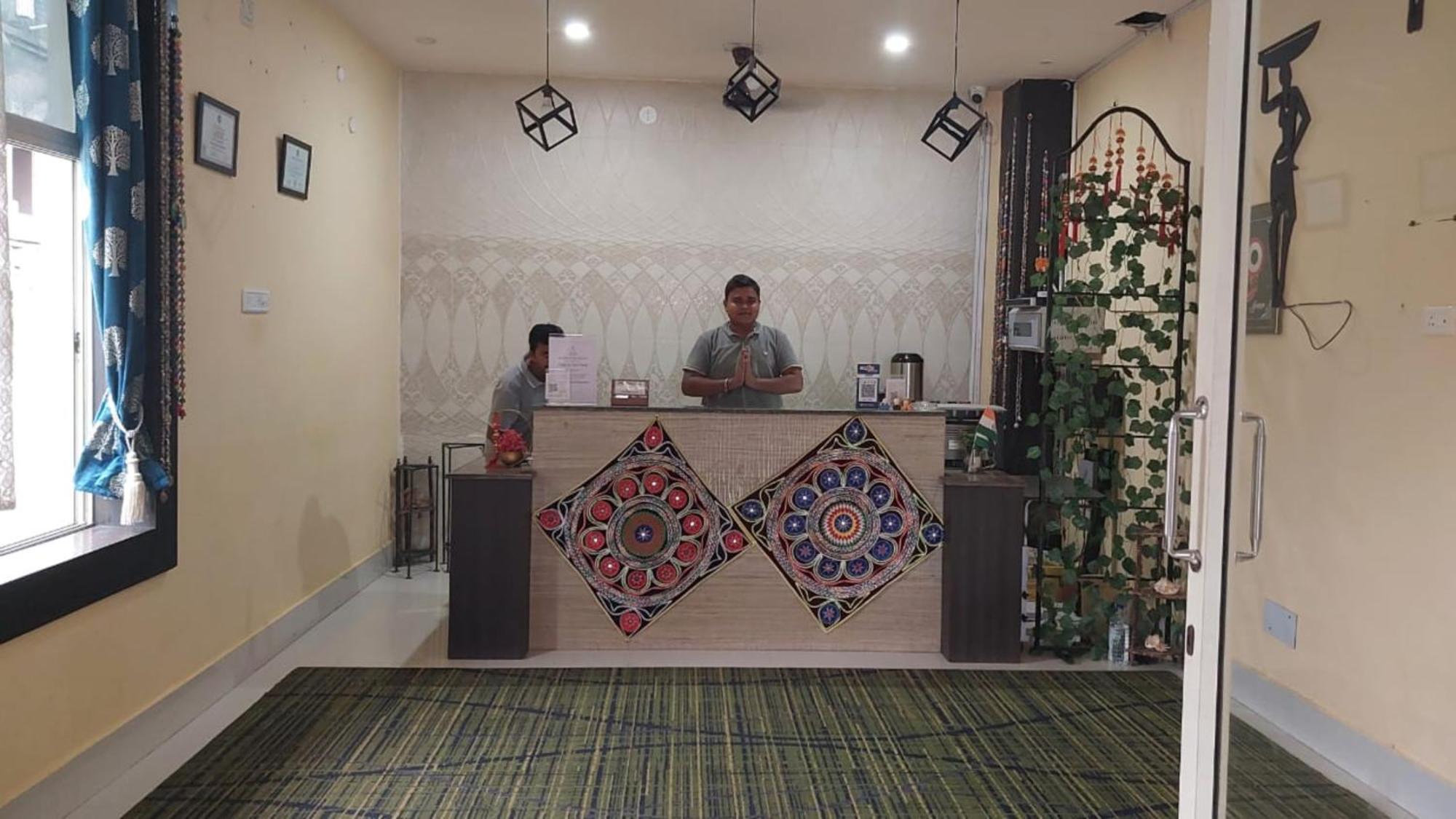 Goroomgo Silicon Residency Puri Near Sea Beach & Temple - Luxurious Room - Lift And Parking Facilities - Best Seller Extérieur photo